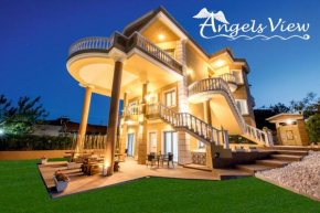  Angels View Luxury Family Apartments  Лименария